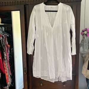 Beautiful new without tags white Kurta top size 2x